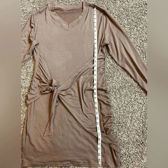 Tan Faux Wrap Dress Mini Long sleeve v neck size xl - Picture 5 of 7
